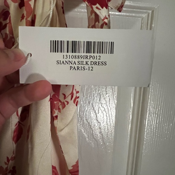 Sianna Silk Dress size 12 - Picture 10 of 10